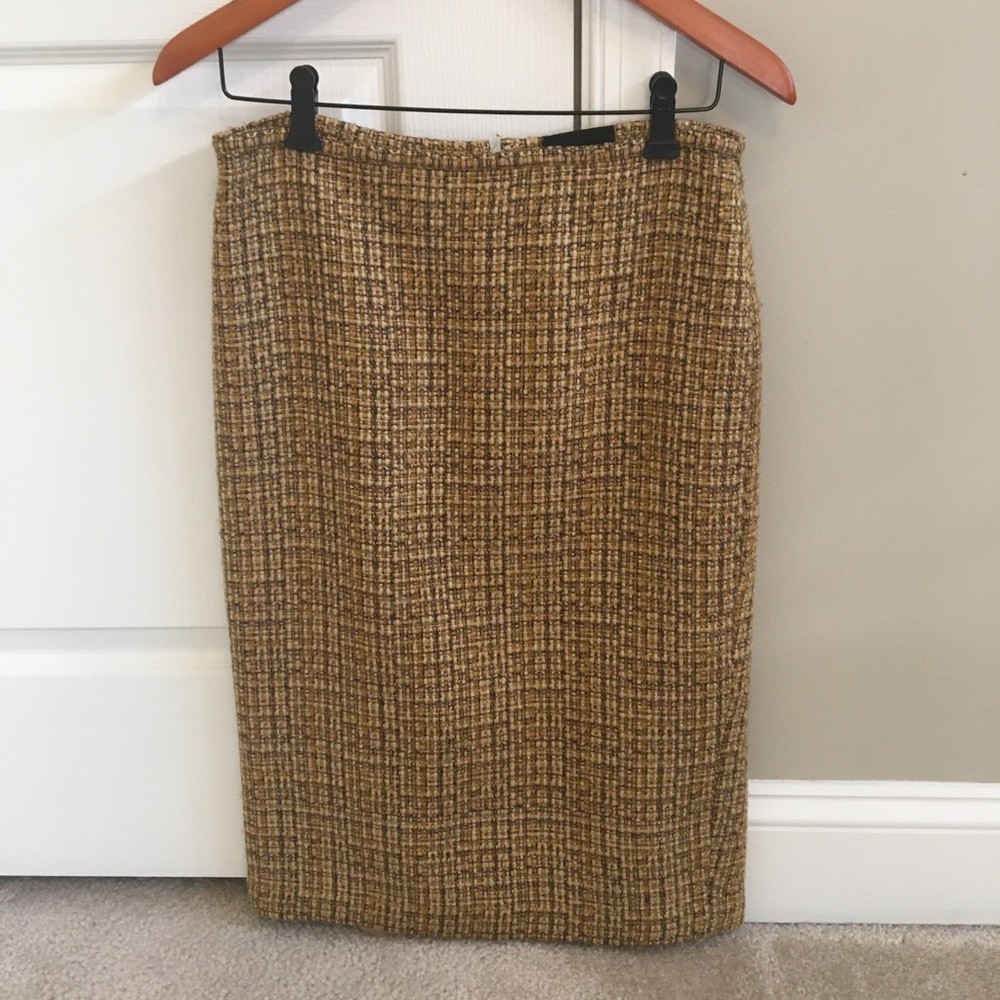 Multicolor Tweed Pencil Skirt - Size 6